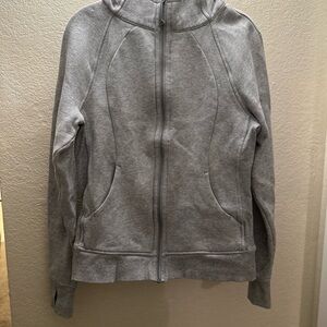 Authentic Lululemon Women's Gray Zip-Up Jacket (Tag ripped off)